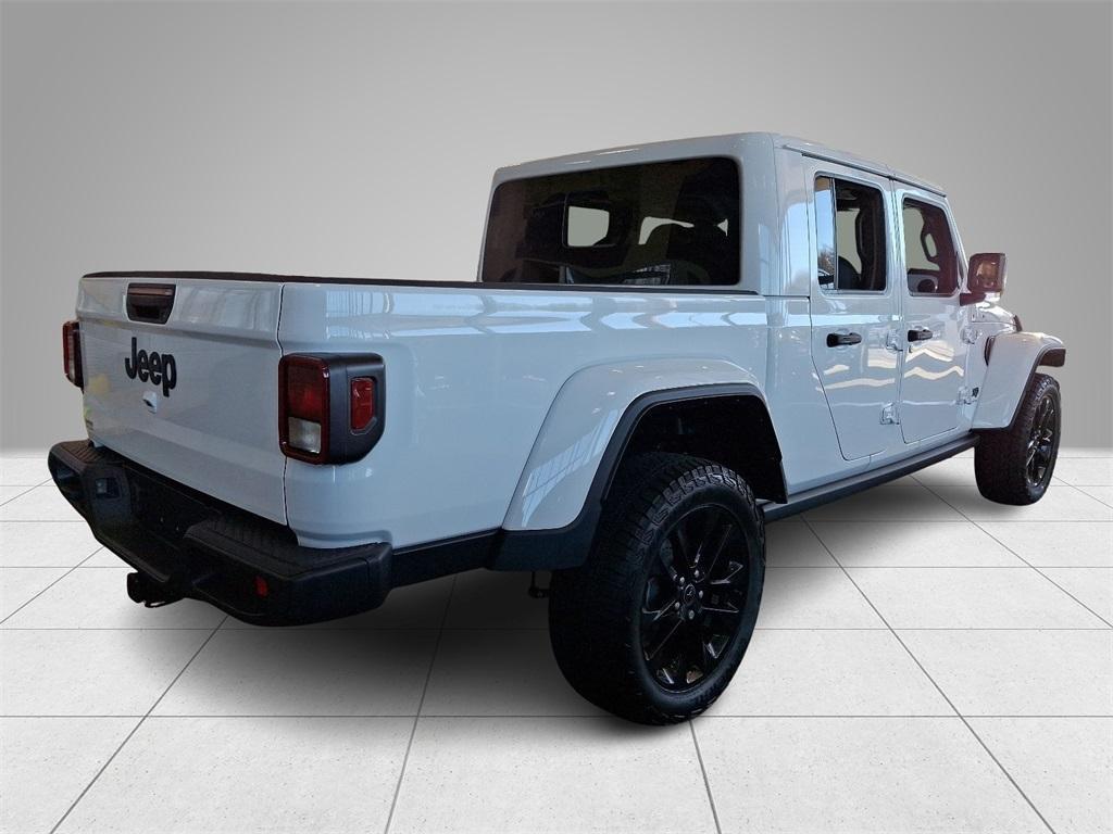 new 2025 Jeep Gladiator car, priced at $39,687