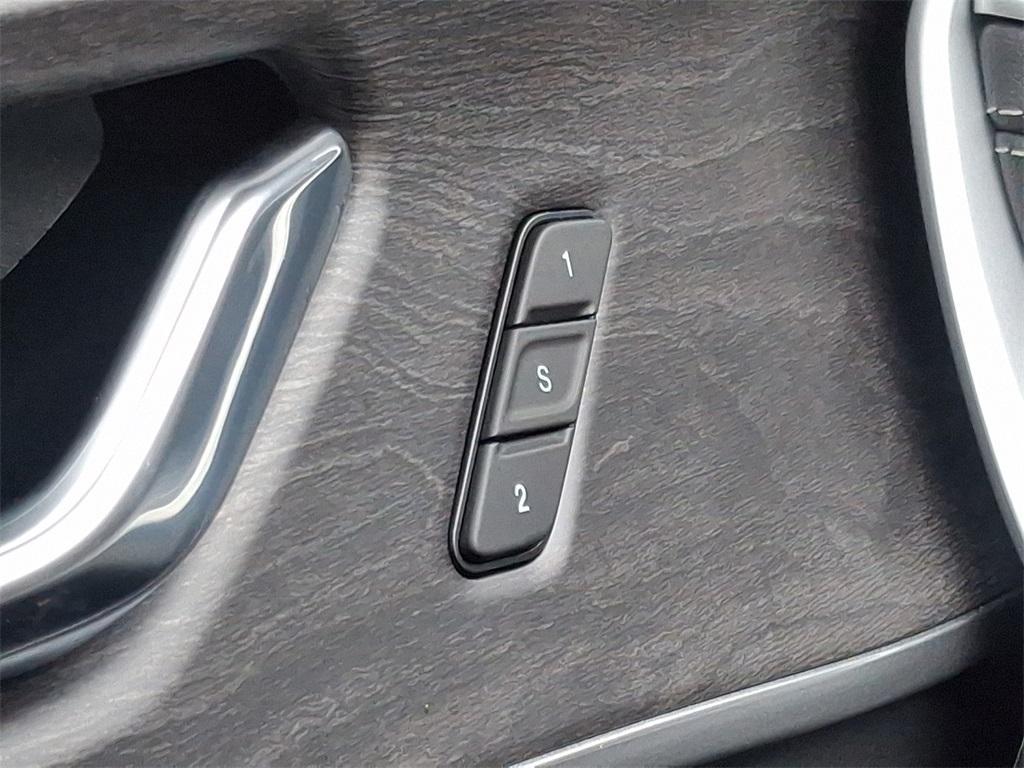new 2024 Jeep Grand Cherokee car, priced at $50,251