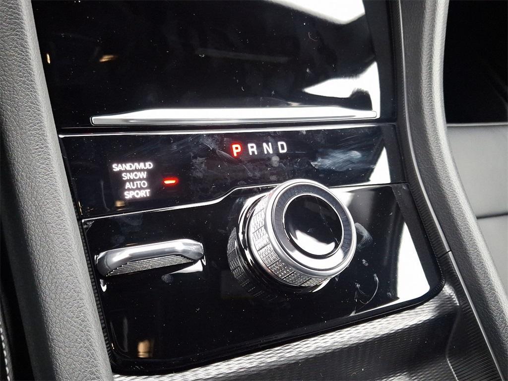 new 2024 Jeep Grand Cherokee car, priced at $50,251