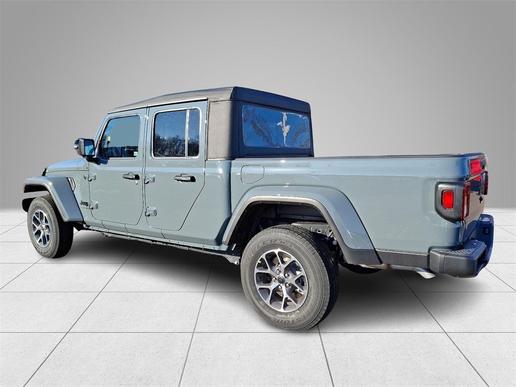 new 2025 Jeep Gladiator car, priced at $42,582