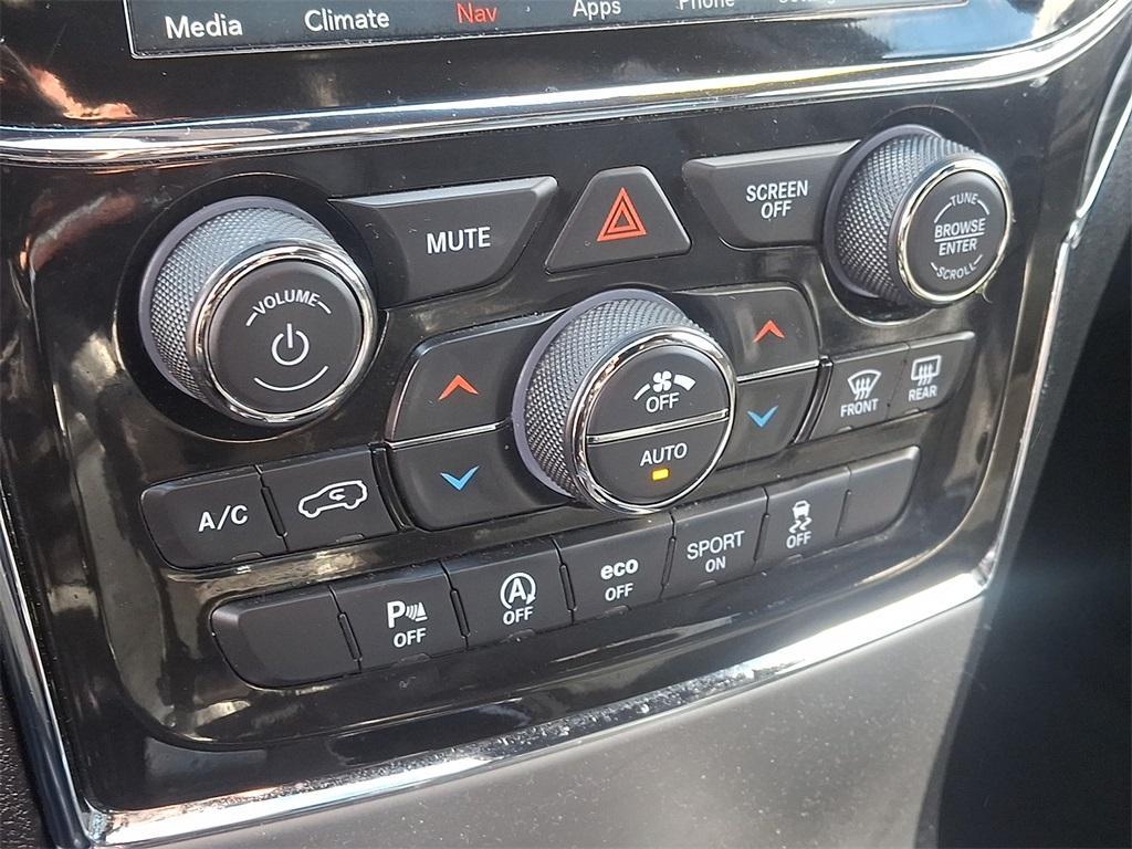 used 2021 Jeep Grand Cherokee car, priced at $27,995