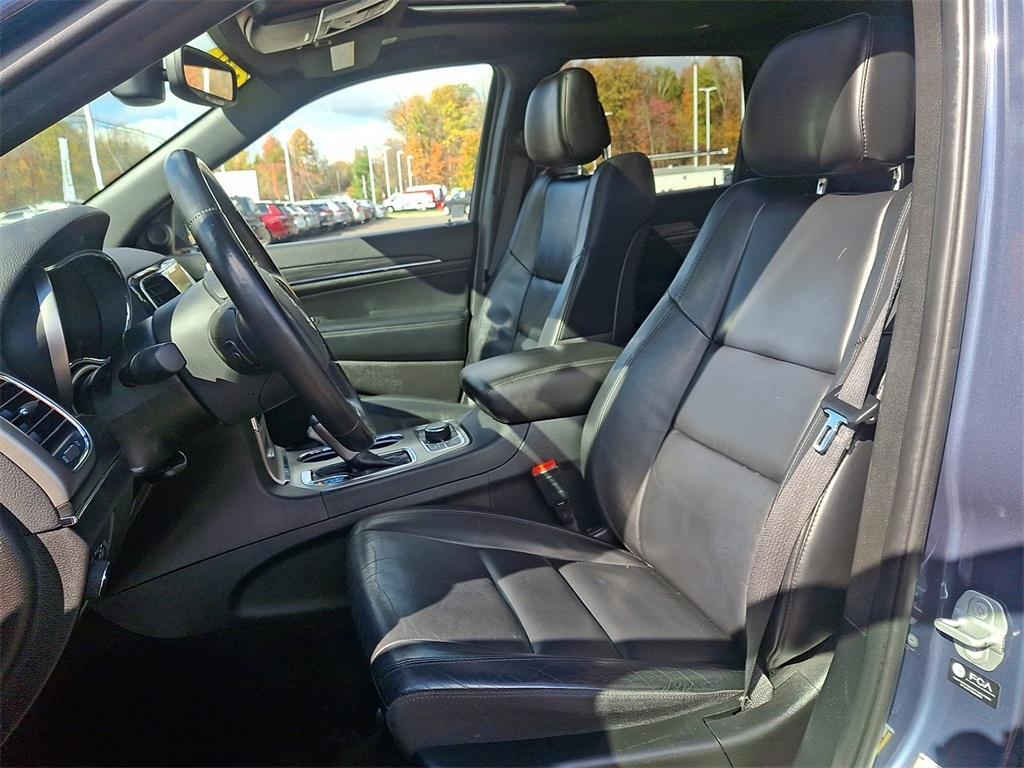 used 2021 Jeep Grand Cherokee car, priced at $27,995