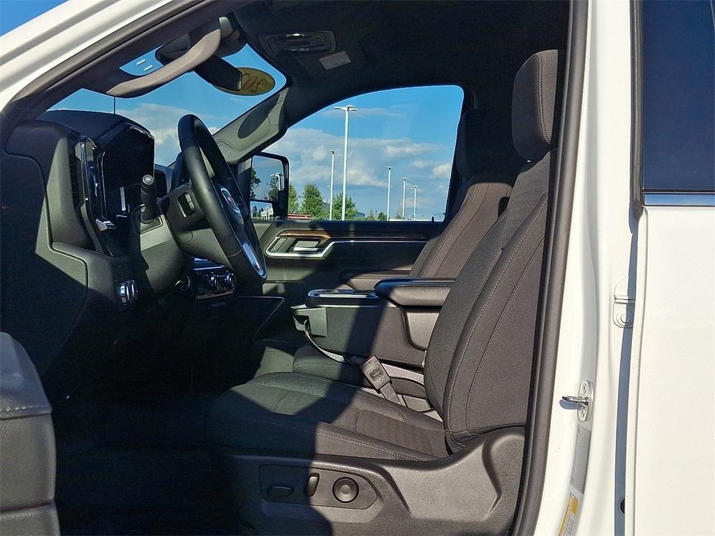 used 2024 GMC Sierra 2500 car, priced at $67,990