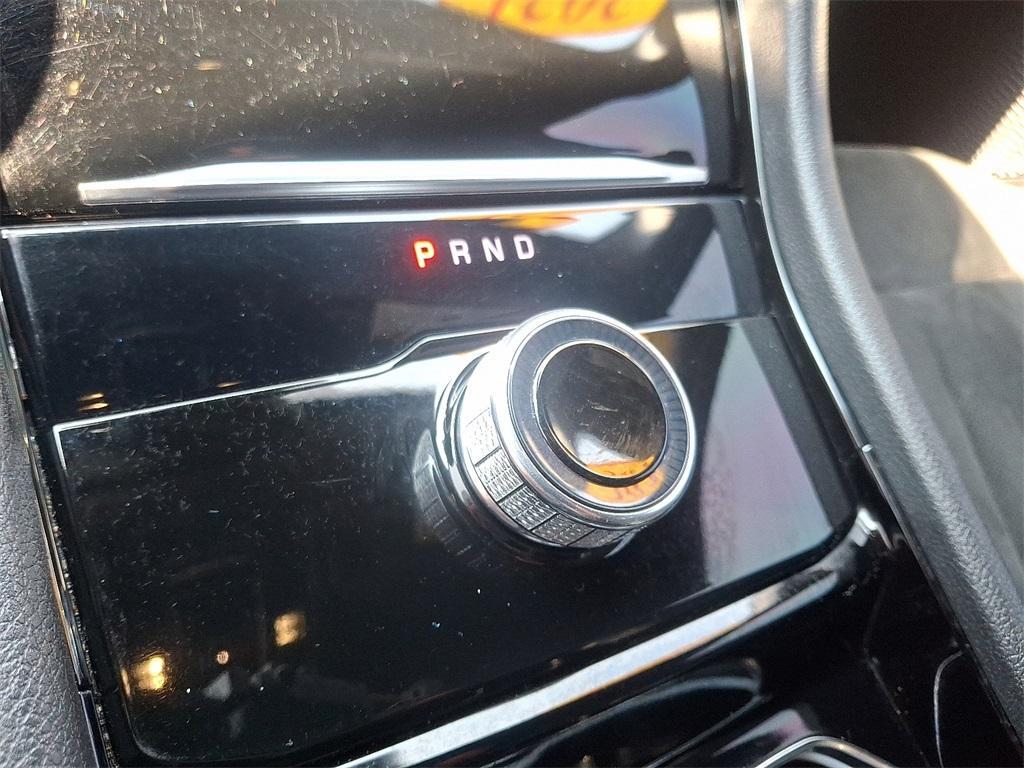 used 2021 Jeep Grand Cherokee L car, priced at $31,889