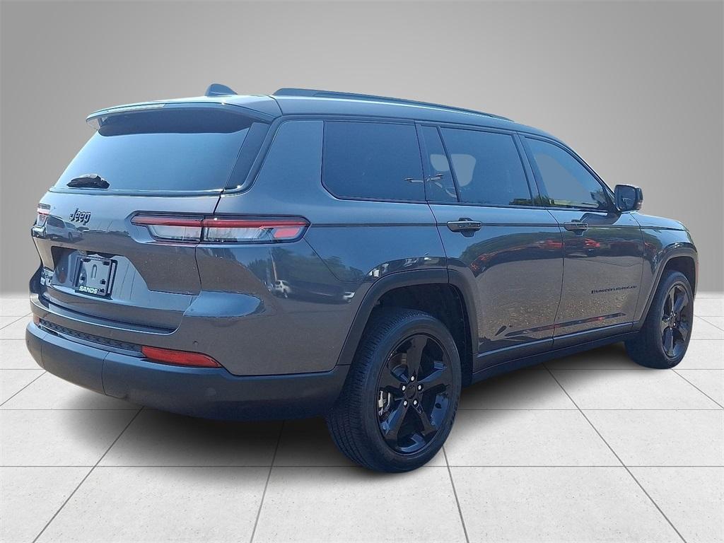 used 2021 Jeep Grand Cherokee L car, priced at $31,889