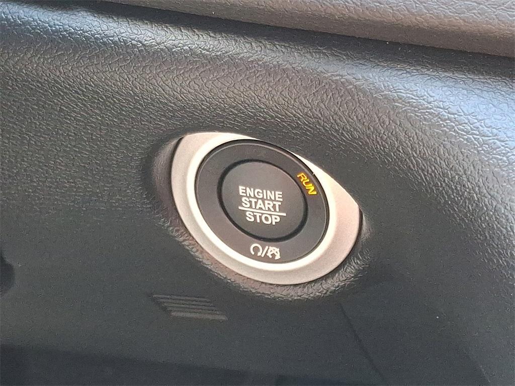 new 2026 Chrysler Voyager car