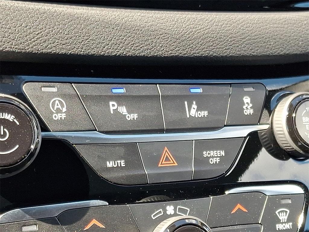 new 2026 Chrysler Voyager car