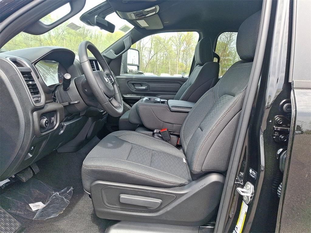 new 2025 Ram 1500 car, priced at $48,554