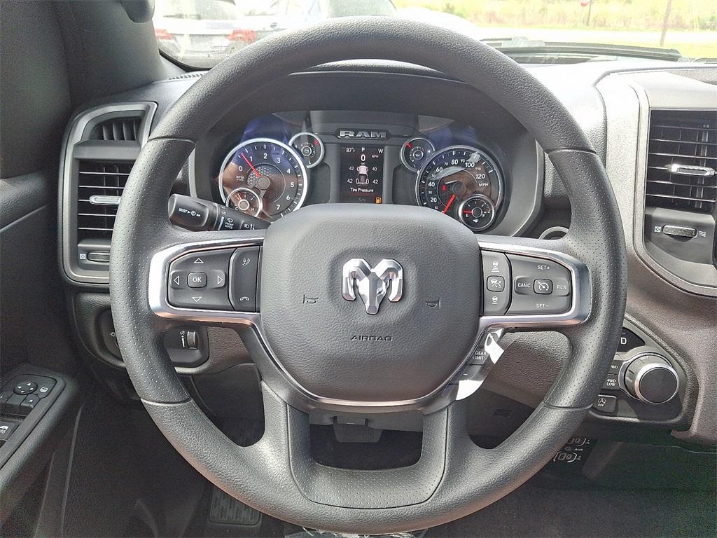 new 2025 Ram 1500 car, priced at $48,554