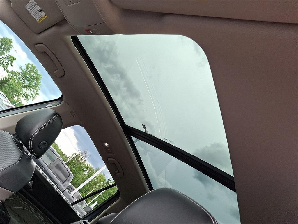 used 2021 Volkswagen Atlas car, priced at $26,880