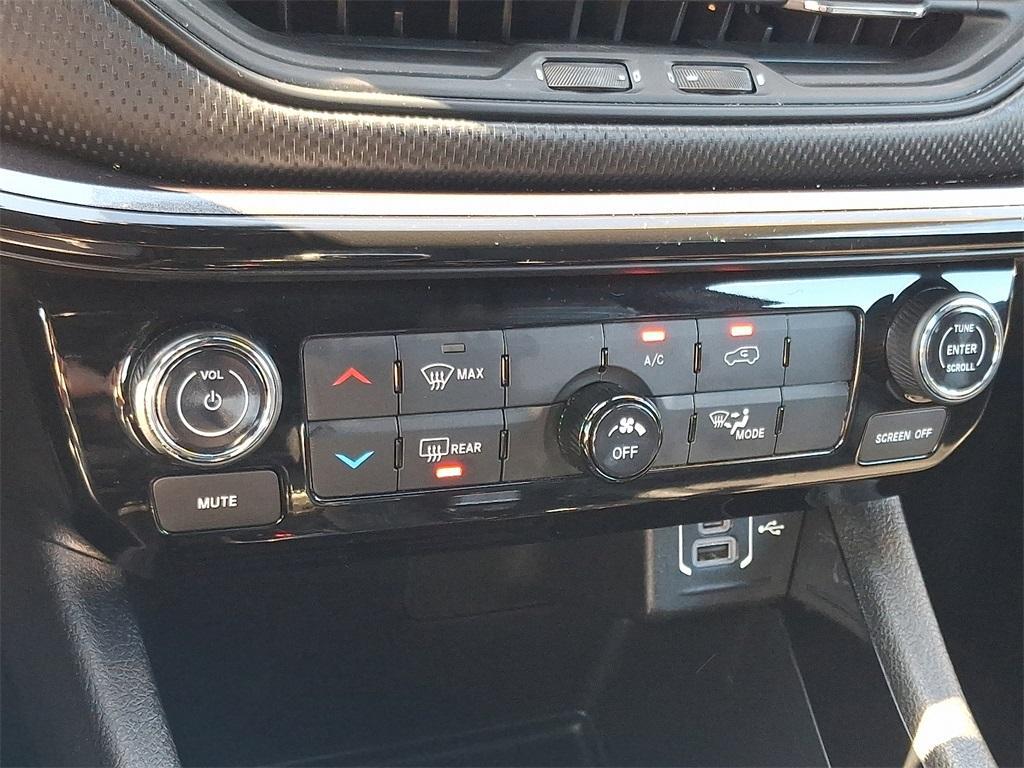 used 2022 Jeep Compass car, priced at $23,999