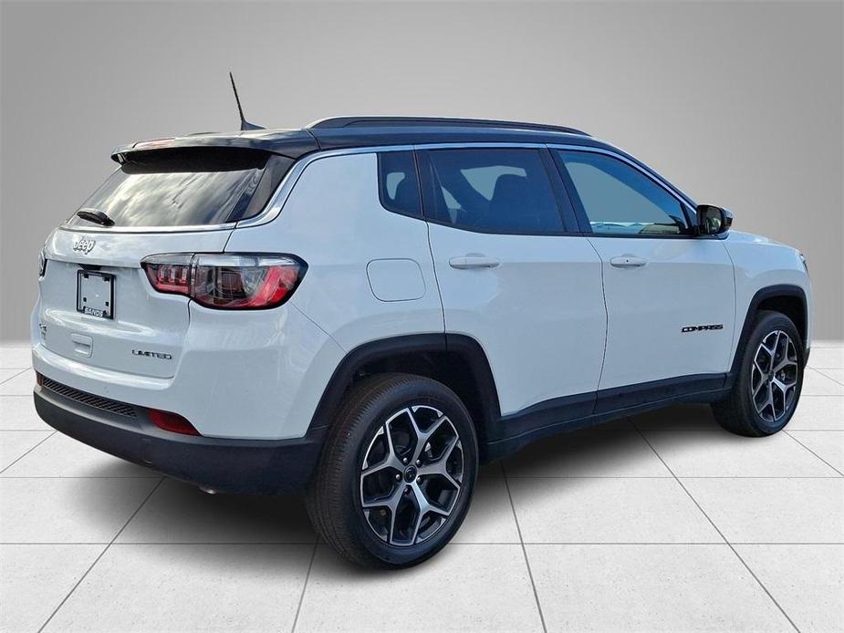 new 2025 Jeep Compass car, priced at $30,845