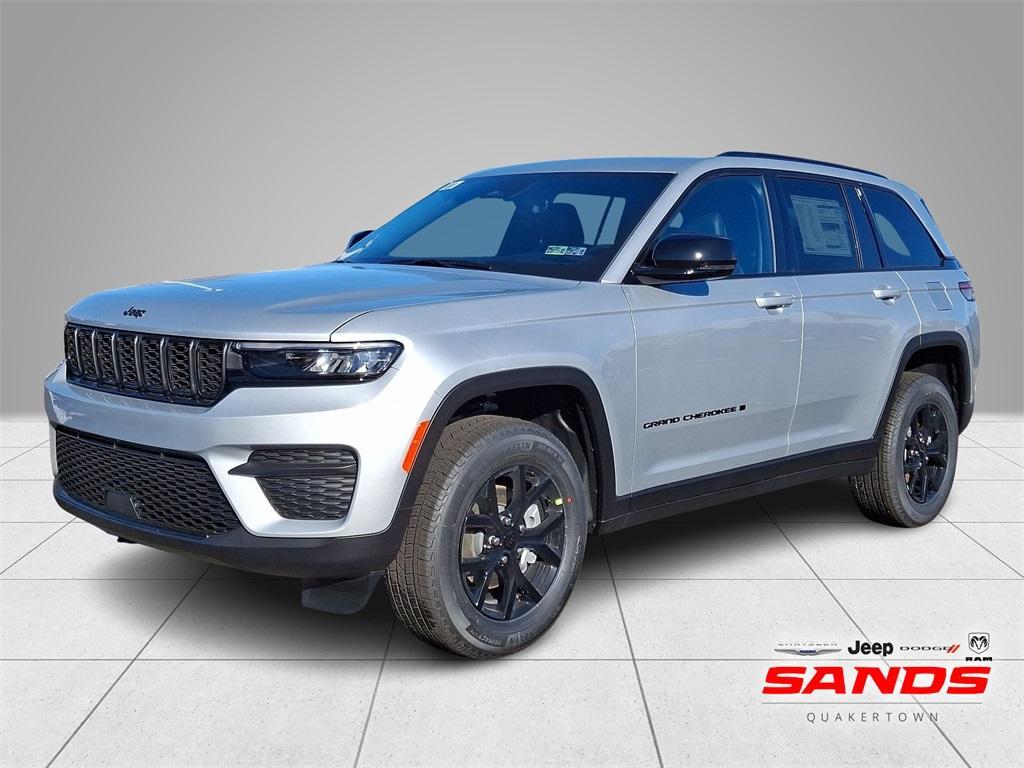 new 2025 Jeep Grand Cherokee car, priced at $40,992