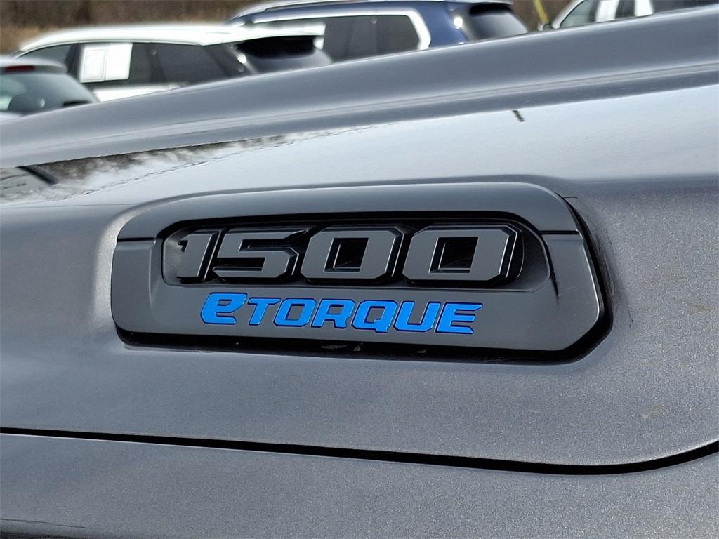 new 2025 Ram 1500 car, priced at $49,033