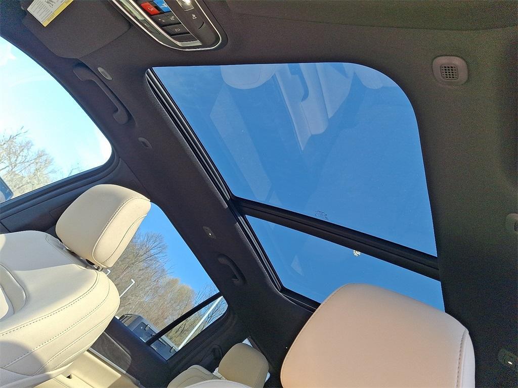 new 2025 Jeep Grand Cherokee L car, priced at $55,532