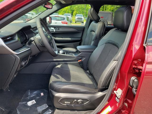 new 2024 Jeep Grand Cherokee L car, priced at $42,331