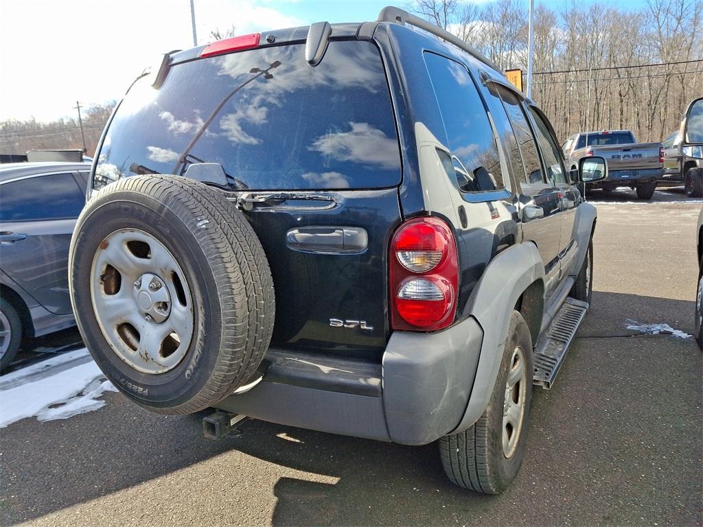 used 2007 Jeep Liberty car, priced at $3,999