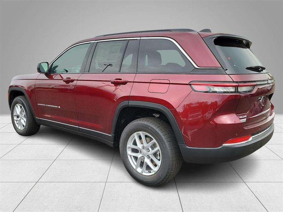 new 2025 Jeep Grand Cherokee car, priced at $38,690