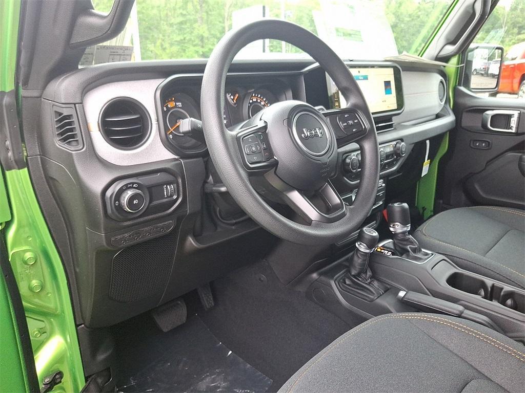 new 2025 Jeep Wrangler car, priced at $34,758