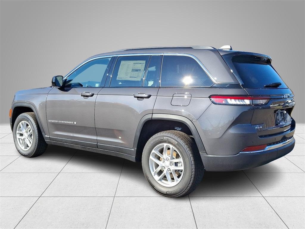 new 2025 Jeep Grand Cherokee car, priced at $38,690