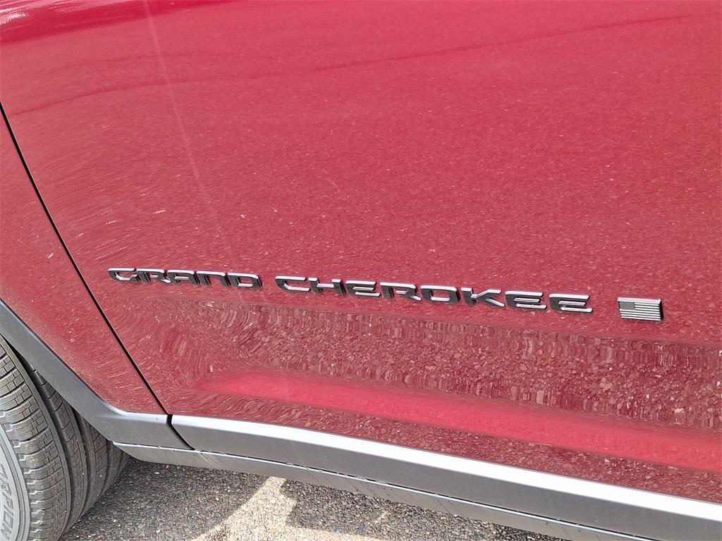 new 2025 Jeep Grand Cherokee L car, priced at $54,537