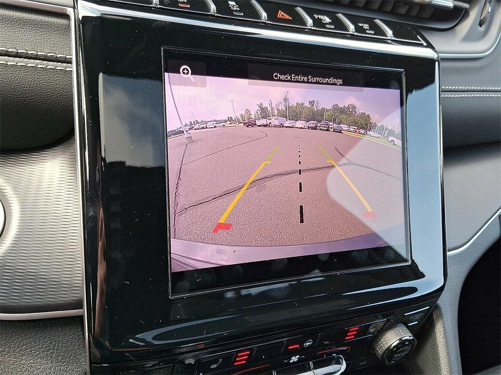 new 2025 Jeep Grand Cherokee car, priced at $44,595