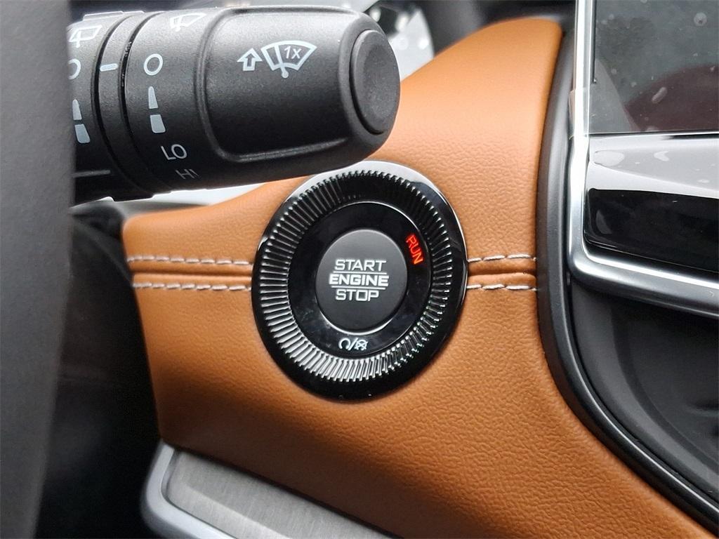 new 2025 Jeep Compass car, priced at $36,118