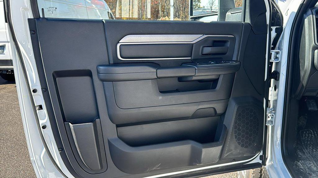 new 2024 Ram 2500 car, priced at $64,430