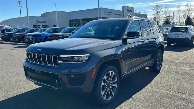 new 2024 Jeep Grand Cherokee car, priced at $60,060