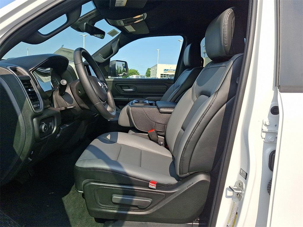 new 2025 Ram 1500 car, priced at $39,717