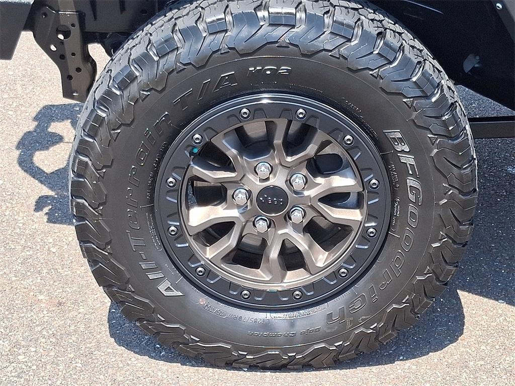 used 2022 Jeep Wrangler Unlimited car, priced at $60,875