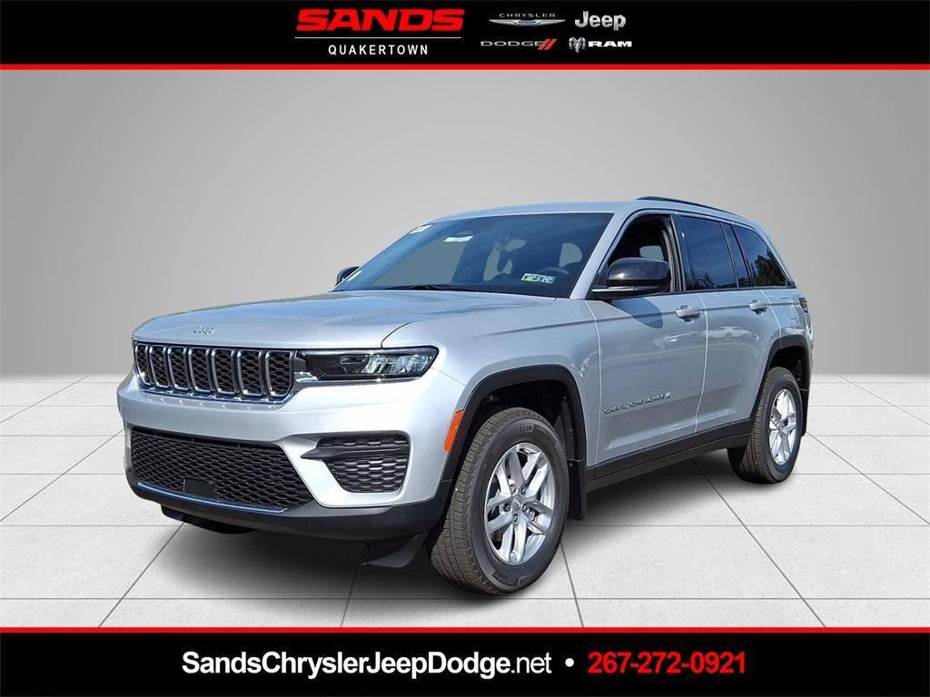 new 2025 Jeep Grand Cherokee car, priced at $40,867