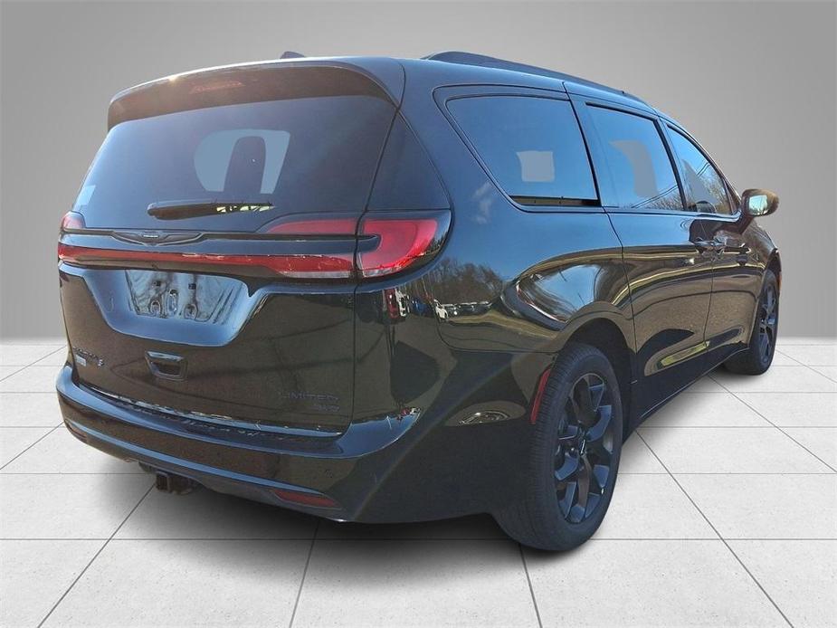 new 2025 Chrysler Pacifica car, priced at $49,716