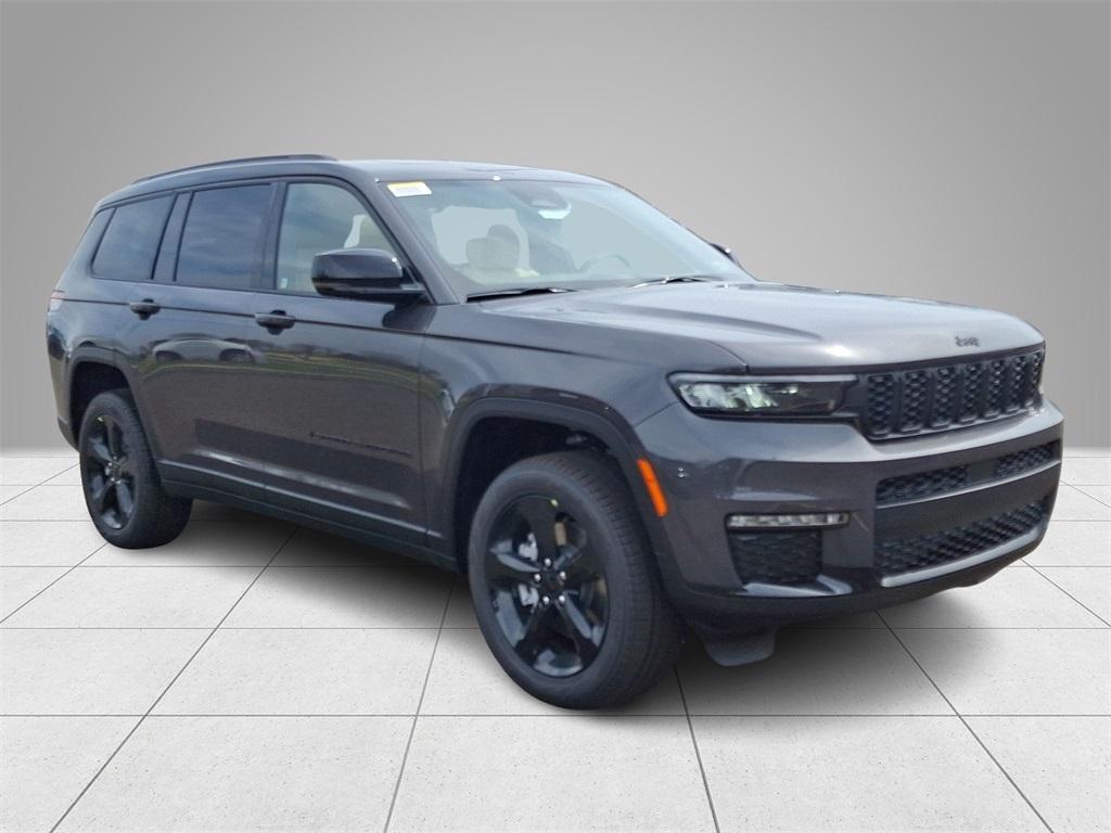 new 2025 Jeep Grand Cherokee L car, priced at $52,181