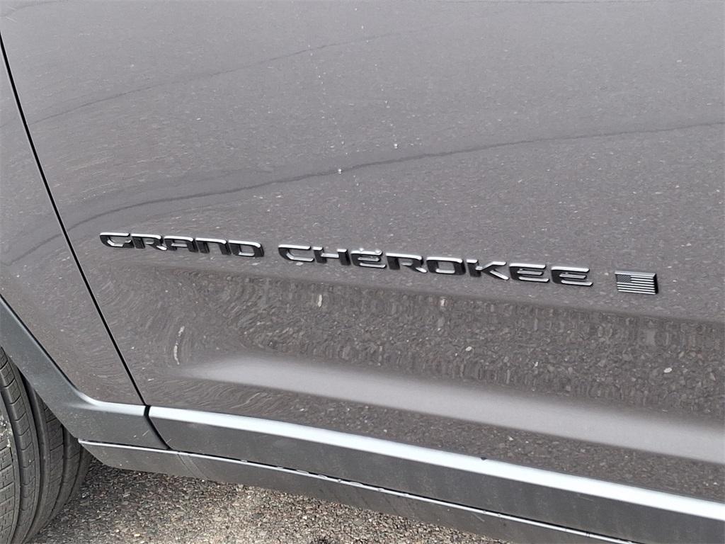 new 2025 Jeep Grand Cherokee L car, priced at $52,181