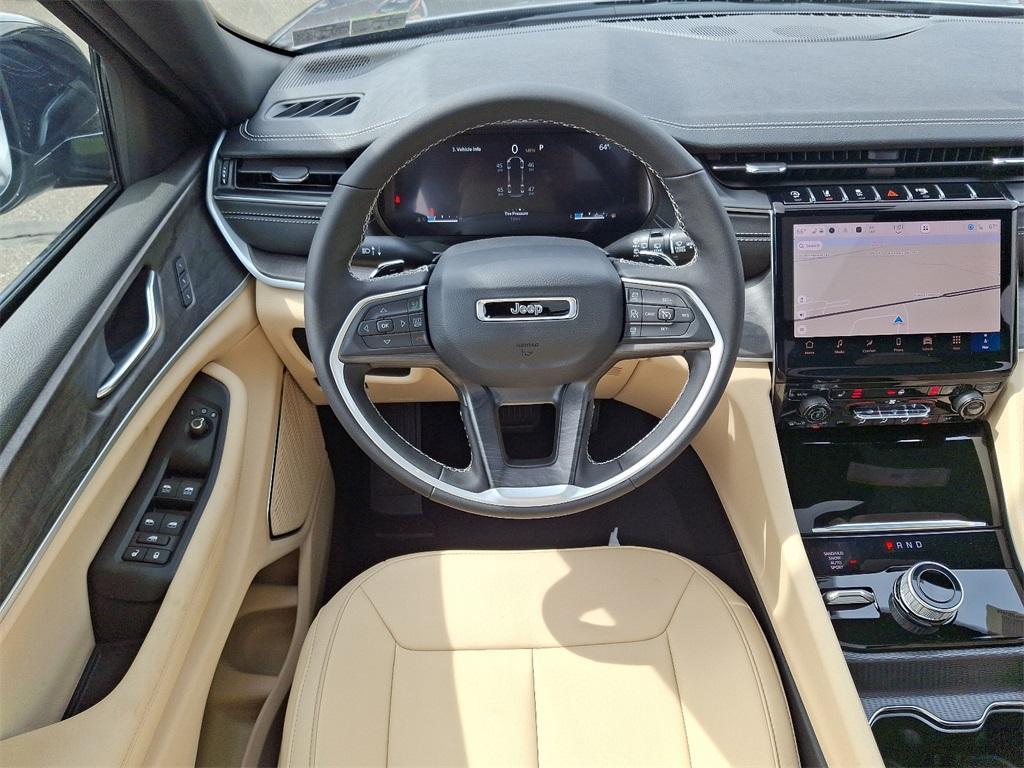 new 2025 Jeep Grand Cherokee L car, priced at $52,181