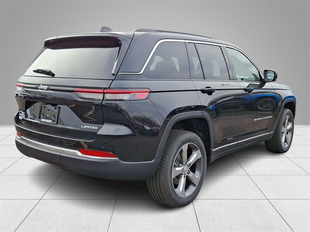 new 2025 Jeep Grand Cherokee car, priced at $46,777