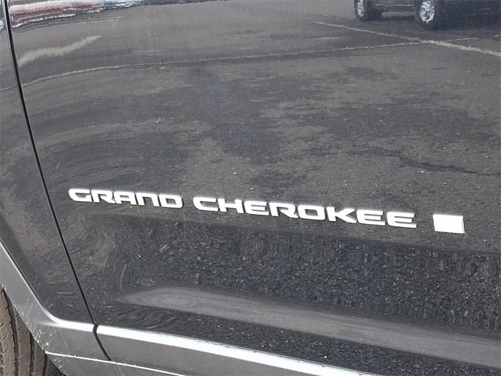 new 2025 Jeep Grand Cherokee car, priced at $46,777