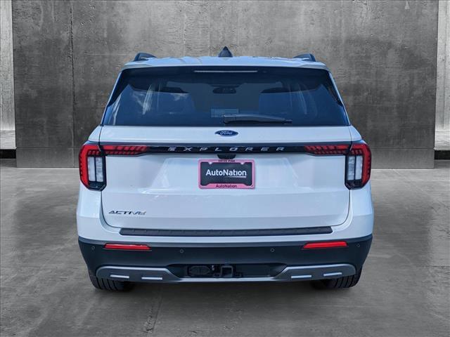 new 2025 Ford Explorer car, priced at $40,491