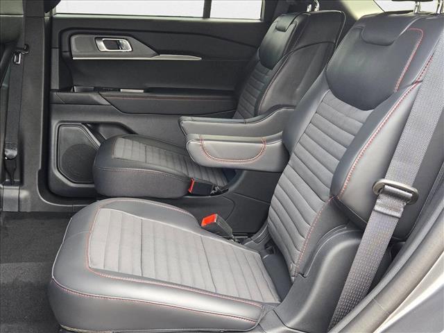 new 2025 Ford Explorer car, priced at $44,491