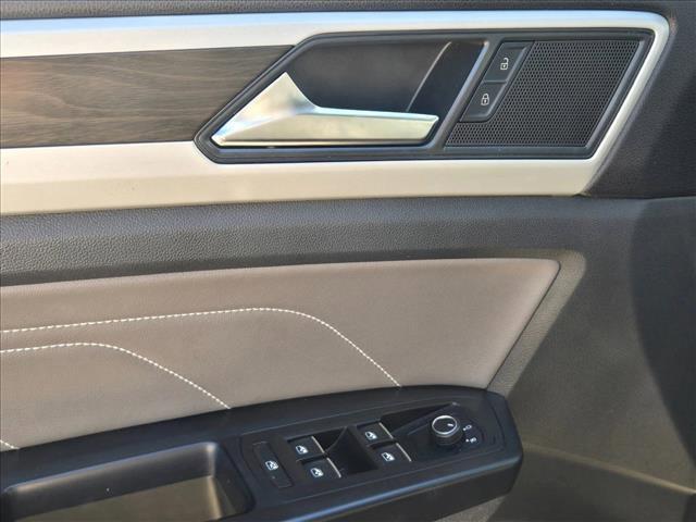 used 2021 Volkswagen Atlas car, priced at $17,991