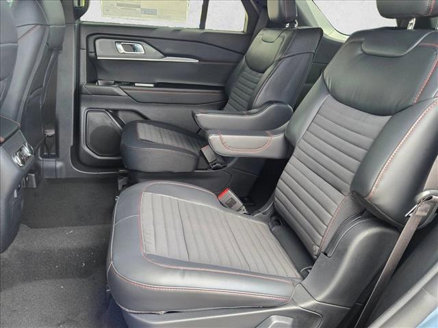new 2025 Ford Explorer car, priced at $44,491