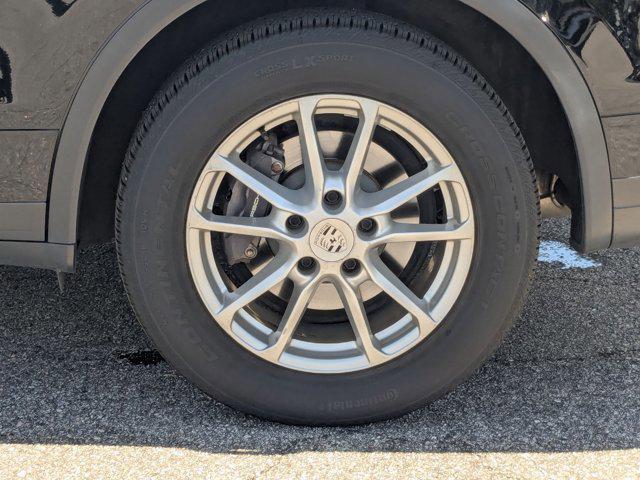 used 2016 Porsche Cayenne car, priced at $17,491