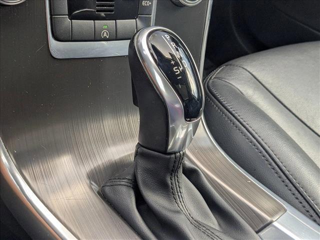 used 2016 Volvo XC60 car, priced at $11,492