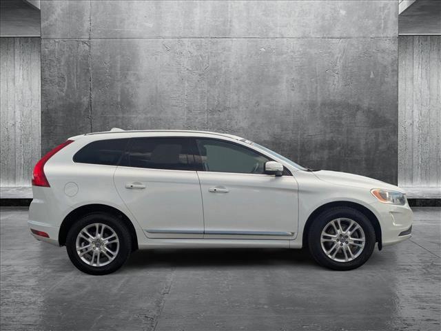 used 2016 Volvo XC60 car, priced at $11,492
