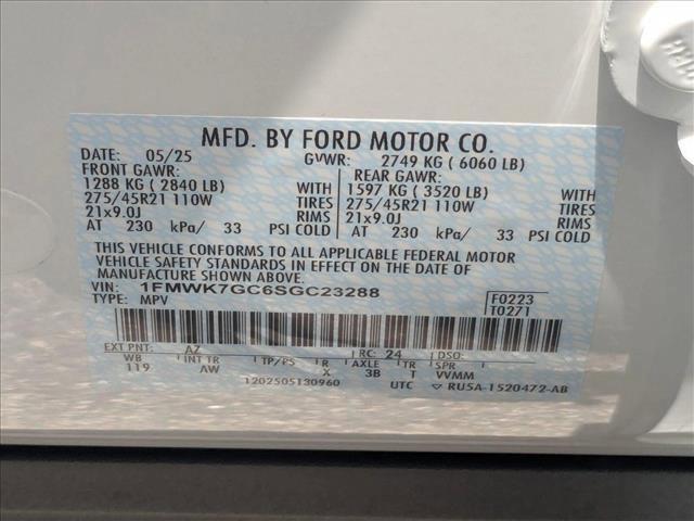 new 2025 Ford Explorer car, priced at $52,991