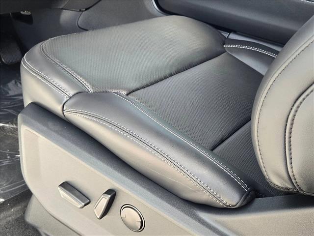 new 2025 Ford Expedition car, priced at $79,991