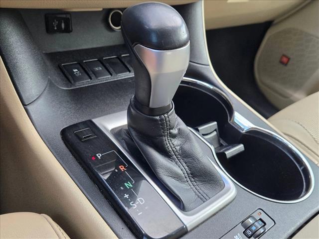 used 2015 Toyota Highlander car, priced at $21,791