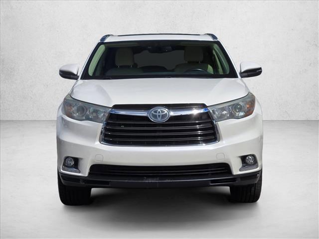 used 2015 Toyota Highlander car, priced at $21,791
