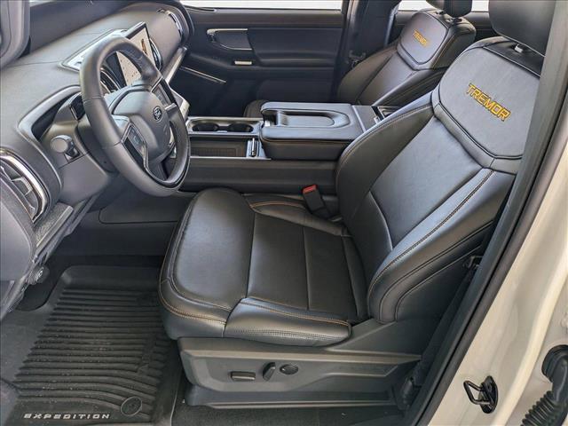 new 2025 Ford Expedition car, priced at $77,991
